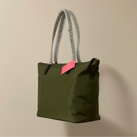 Kate Spade ♠️ insulated tote - Picture 4 of 9